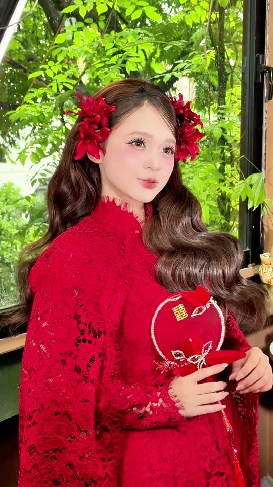 Một ngày học makeup nâng cao cấp tốc của team Thúy Tô sẽ như thế nào?