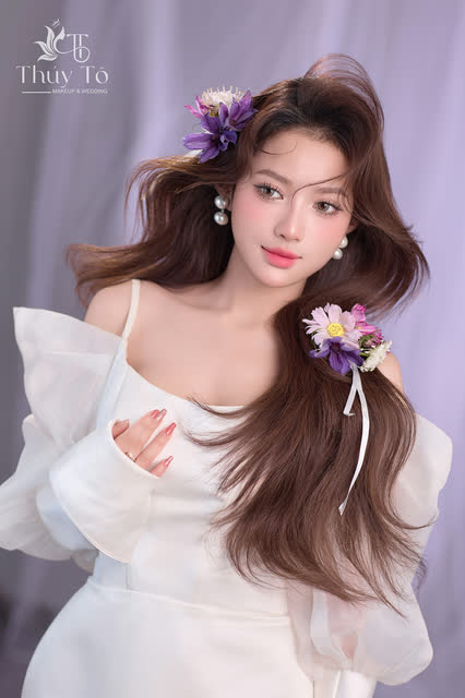 Gương mặt do Thúy Tô Makeup thực hiện — minh hoạ nỗi đau số 13