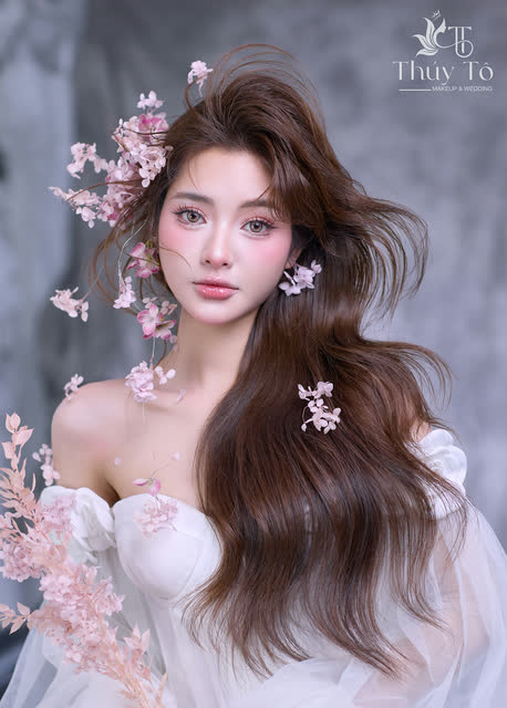 Gương mặt do Thúy Tô Makeup thực hiện — minh hoạ nỗi đau số 4